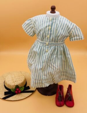 Kirsten's Summer Dress, Straw Hat and Red Boots PC Complete